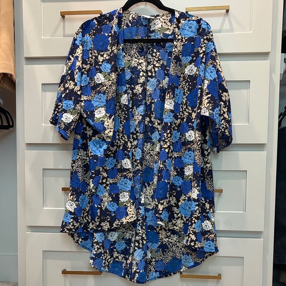 LuLaRoe Blue Floral Open Front Kimono